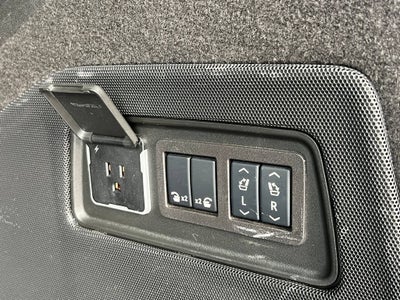 2024 Cadillac Escalade ESV Sport