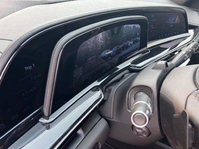 2024 Cadillac Escalade ESV Sport