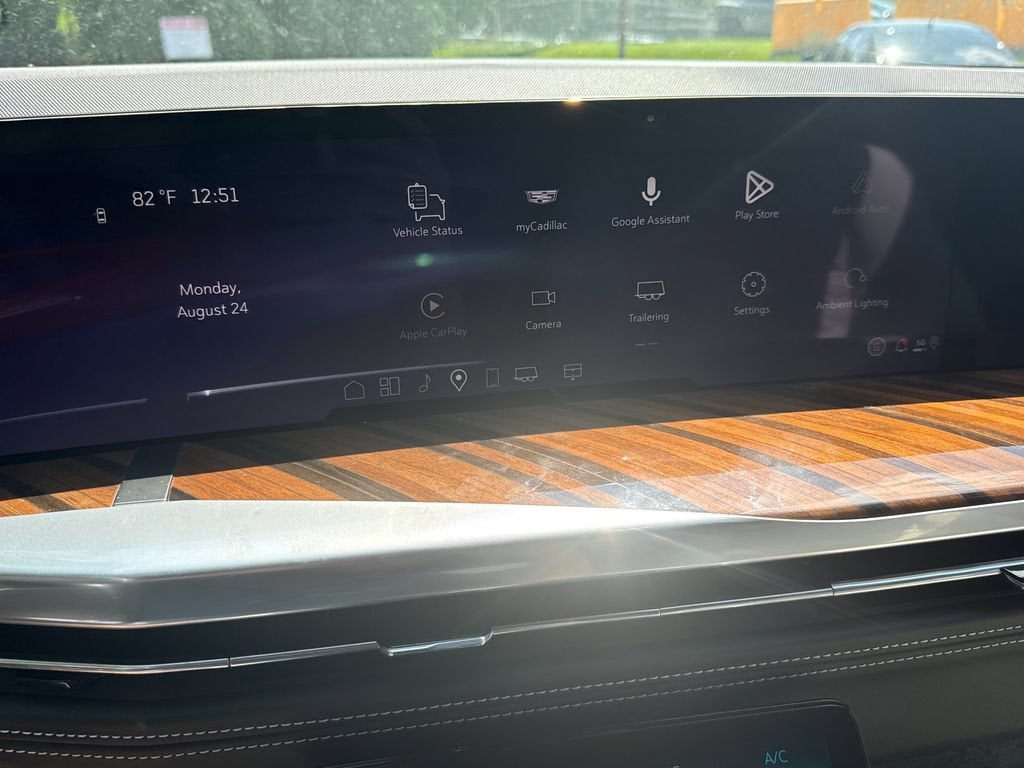 2026 Cadillac Escalade Platinum Sport