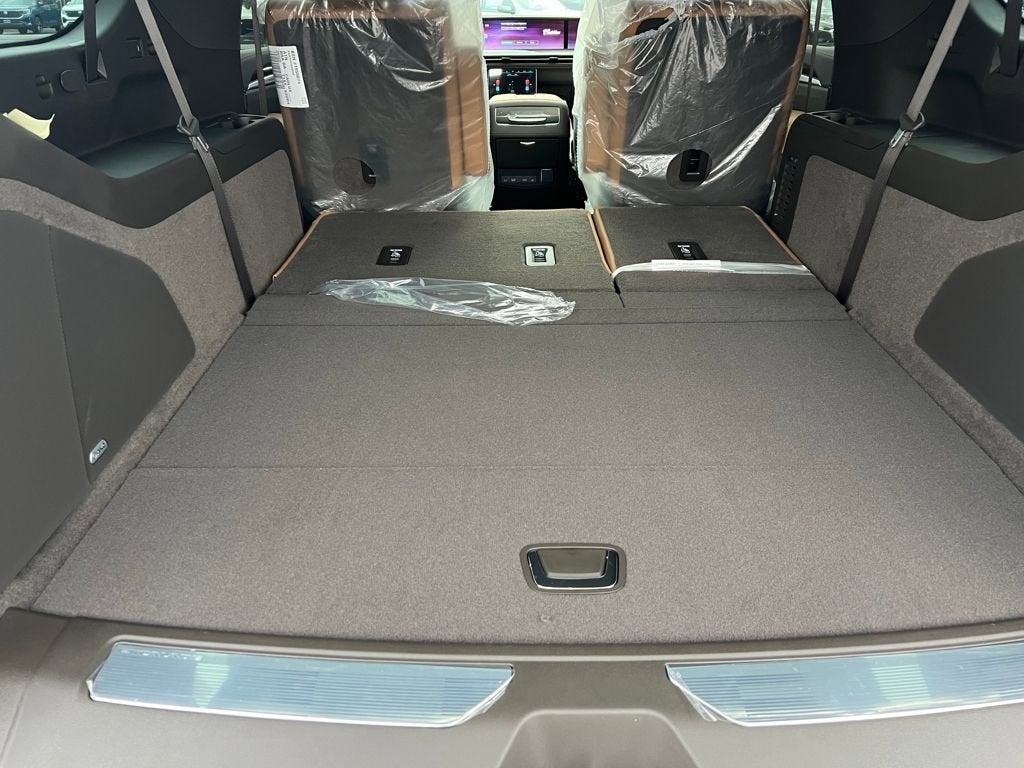 2026 Cadillac Escalade ESV Luxury