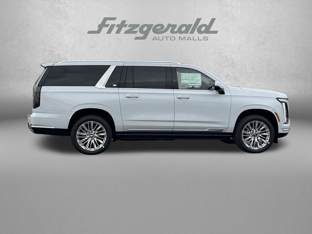 2026 Cadillac Escalade ESV Luxury