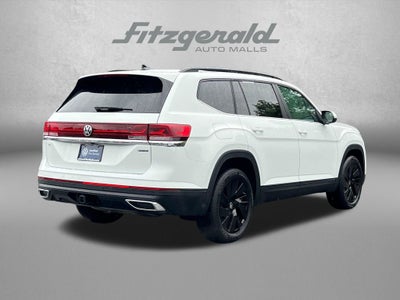 2025 Volkswagen Atlas 2.0T SE w/Technology