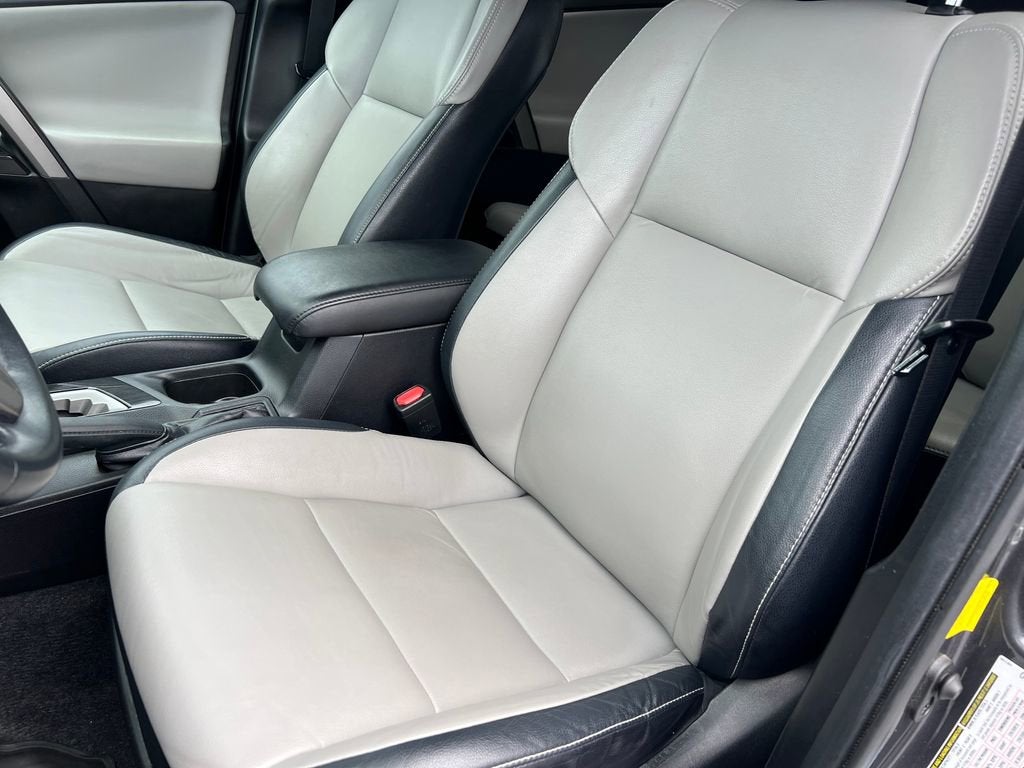 2017 Toyota RAV4 Limited