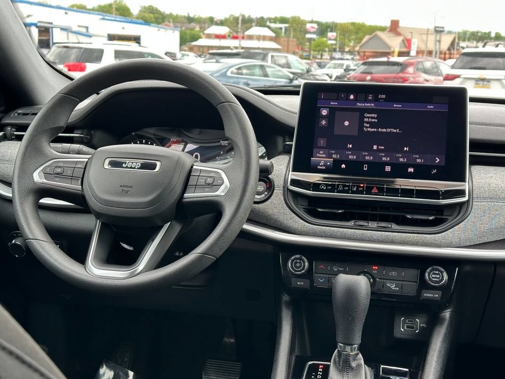 2023 Jeep Compass Sport