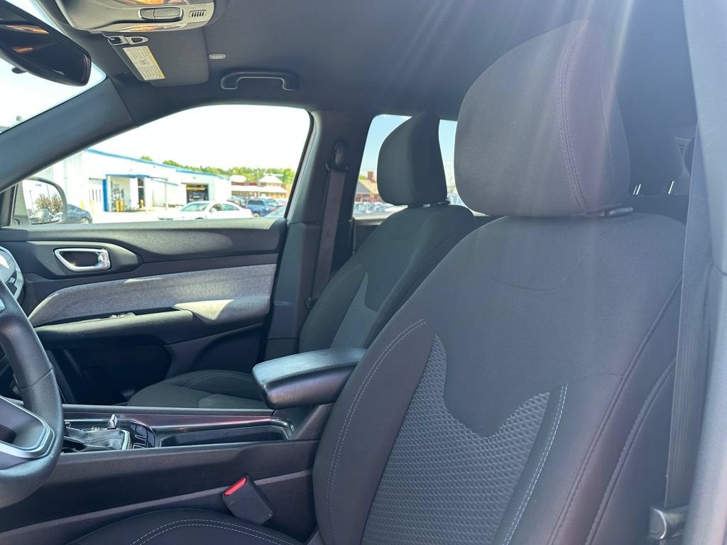 2023 Jeep Compass Sport