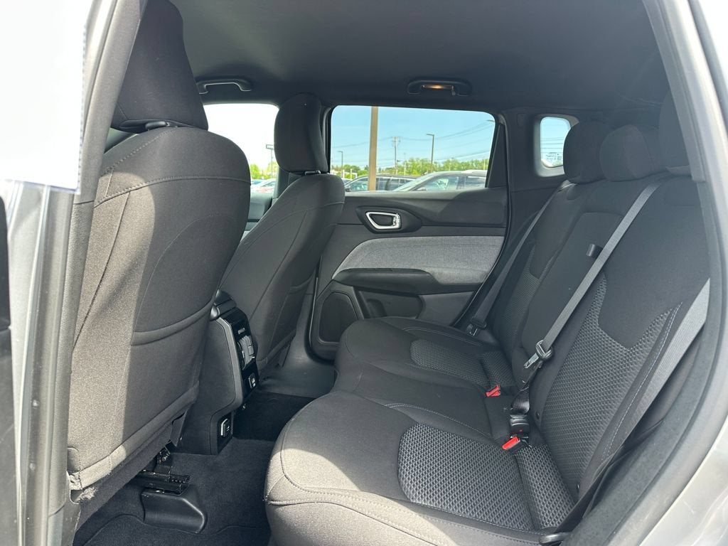 2023 Jeep Compass Sport
