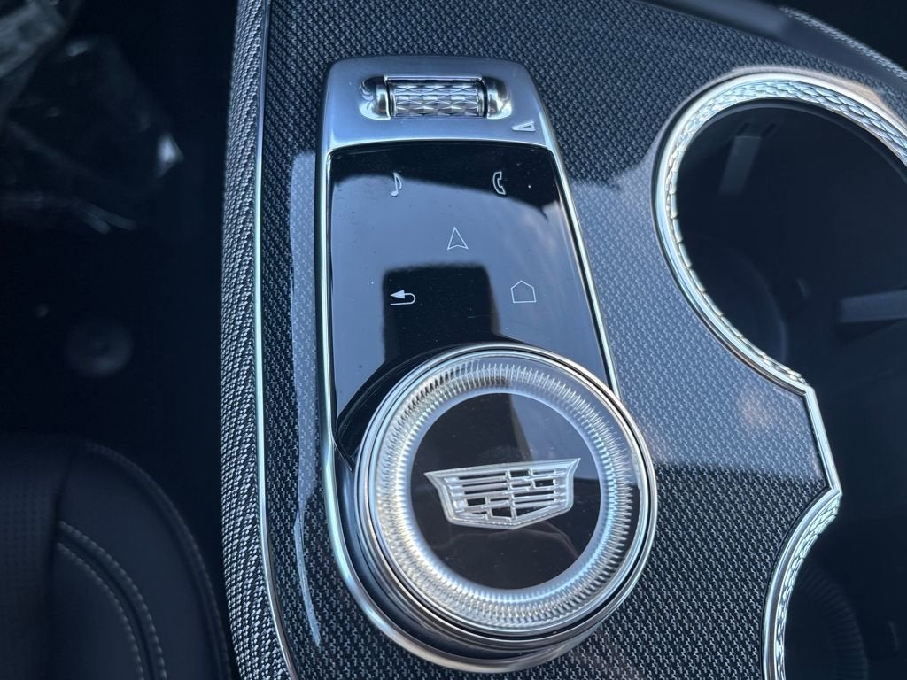 2026 Cadillac OPTIQ Premium Luxury