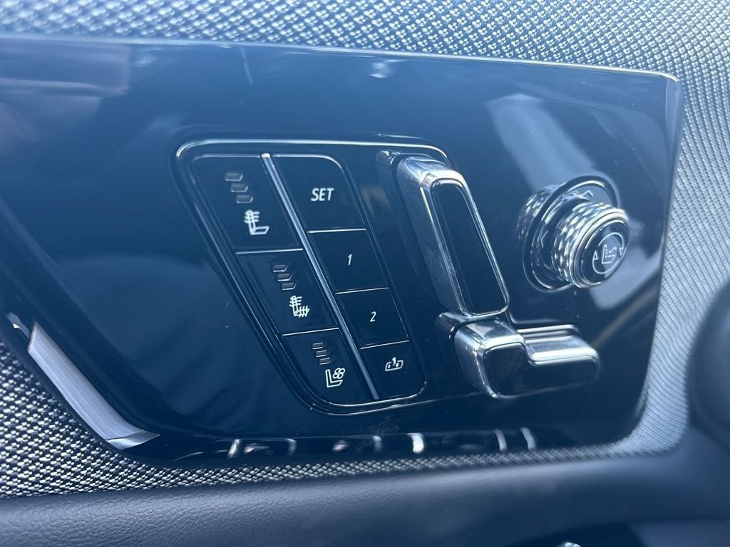 2026 Cadillac OPTIQ Premium Luxury