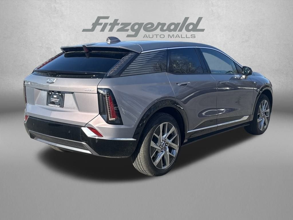 2026 Cadillac OPTIQ Premium Luxury