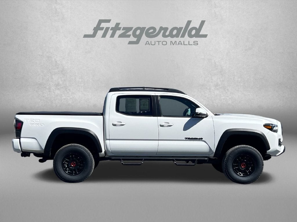 2022 Toyota Tacoma 4WD SR