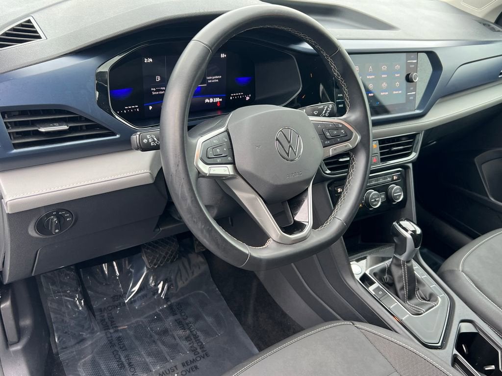2024 Volkswagen Taos SE