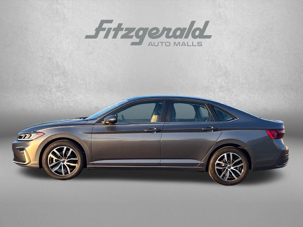 2025 Volkswagen Jetta SE