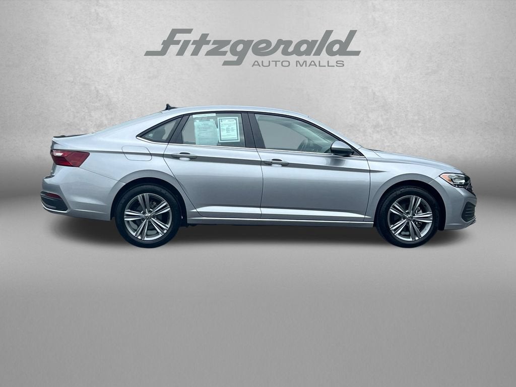 2024 Volkswagen Jetta SE