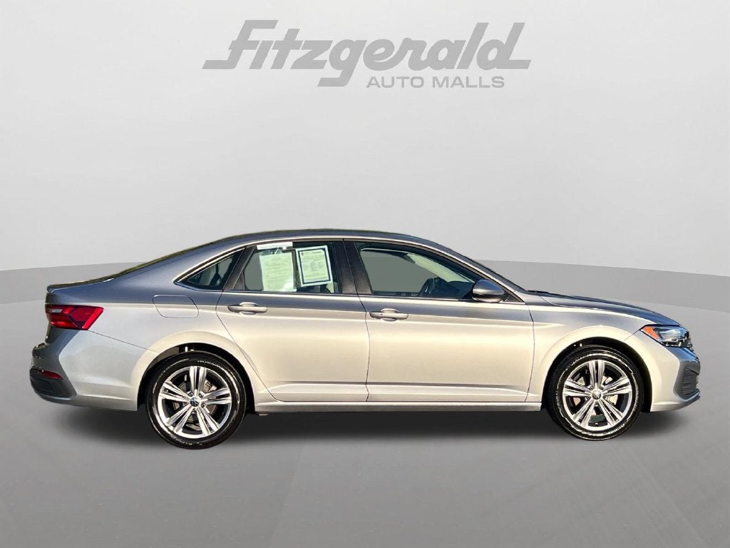 2024 Volkswagen Jetta SE