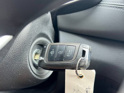 2023 Hyundai Santa Fe SE