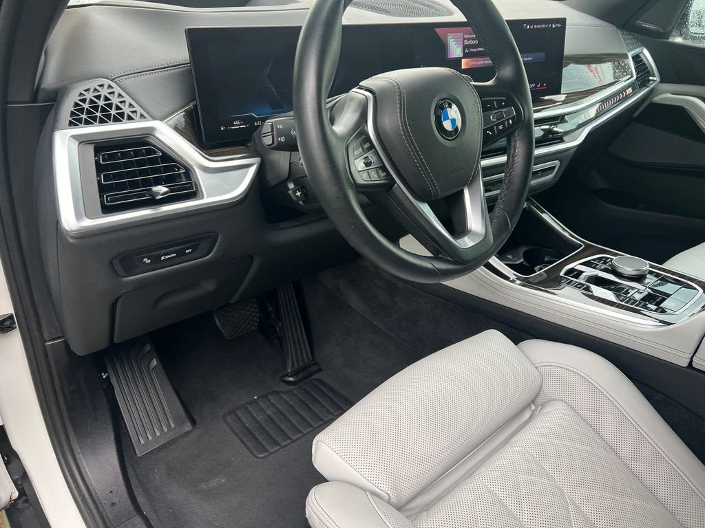2025 BMW X5 xDrive40i