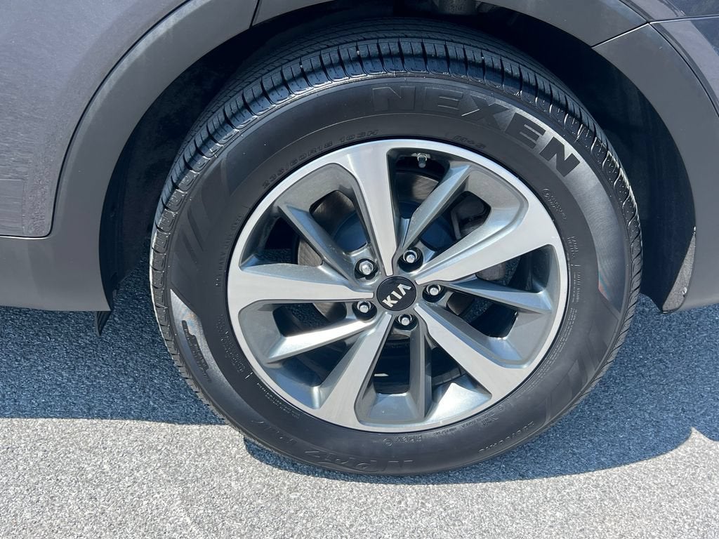 2019 Kia Sorento EX V6