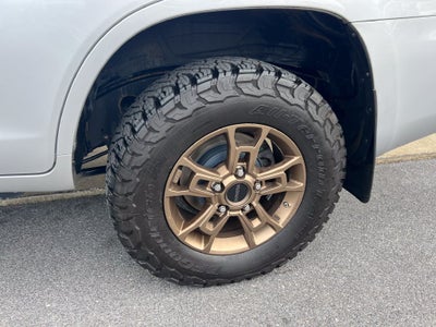 2021 Toyota Land Cruiser HERITAGE EDITIO