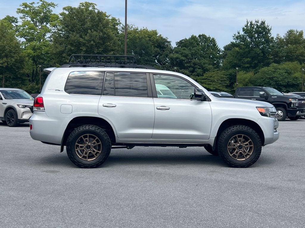 2021 Toyota Land Cruiser HERITAGE EDITIO