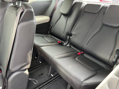 2023 Kia Carnival LX