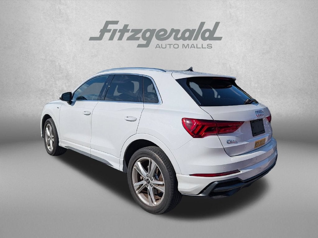 2021 Audi Q3 S line Premium