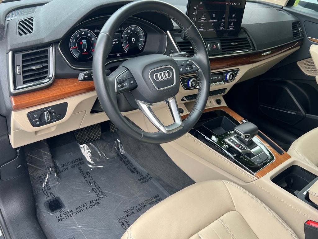 2022 Audi Q5 S line Premium Plus