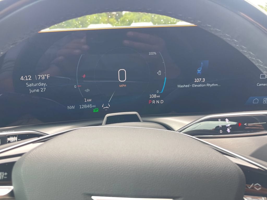 2026 Cadillac VISTIQ Luxury