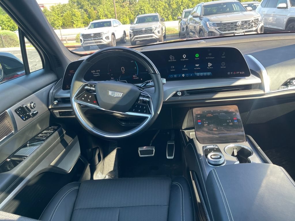 2026 Cadillac VISTIQ Sport