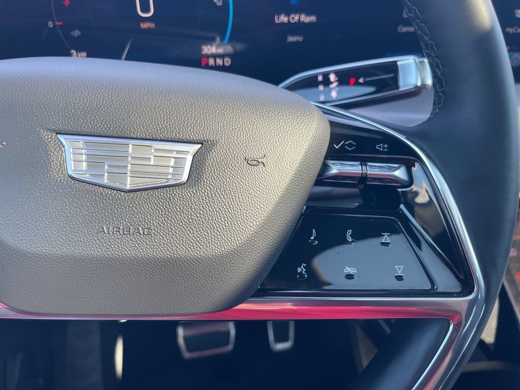 2026 Cadillac VISTIQ Sport