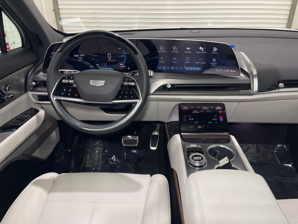 2026 Cadillac VISTIQ Sport