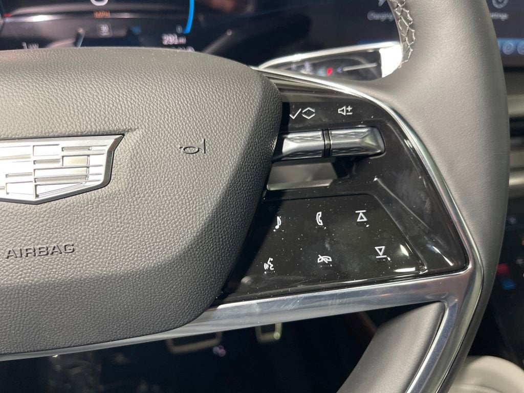 2026 Cadillac VISTIQ Sport