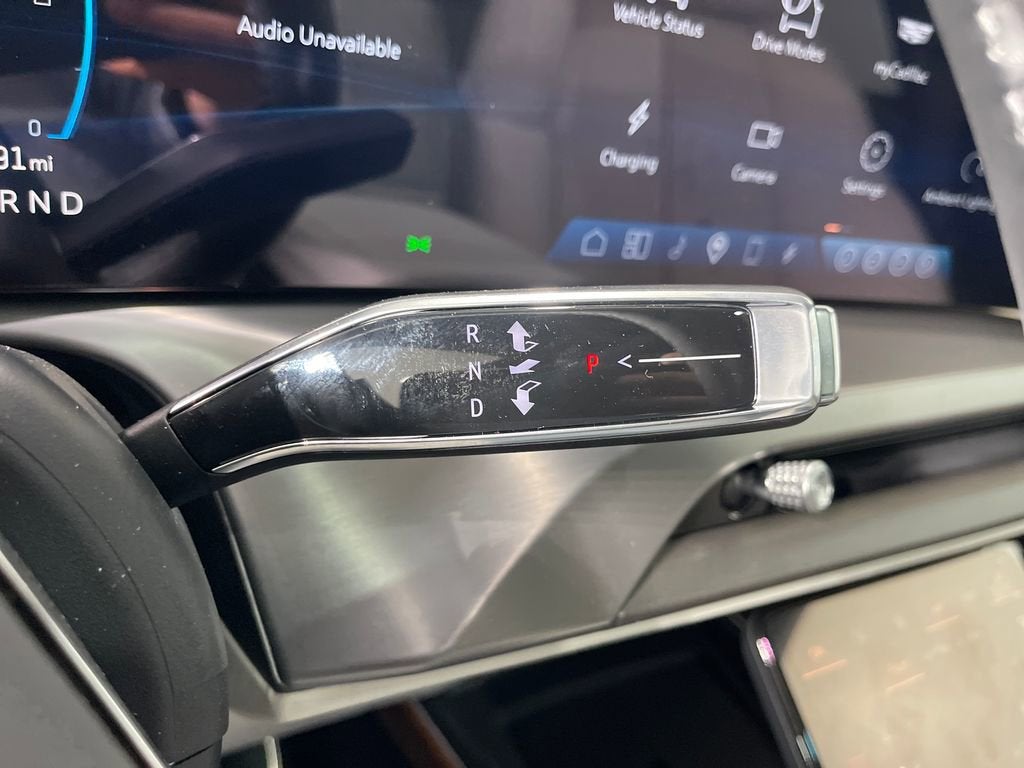 2026 Cadillac VISTIQ Sport