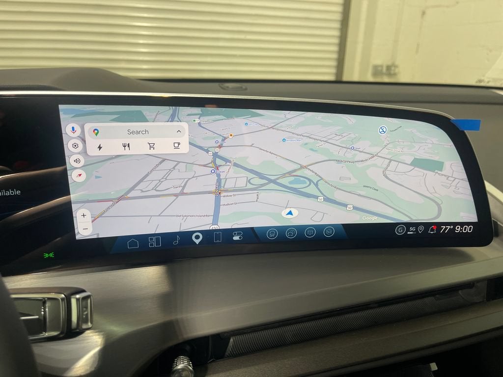 2027 Cadillac VISTIQ Platinum