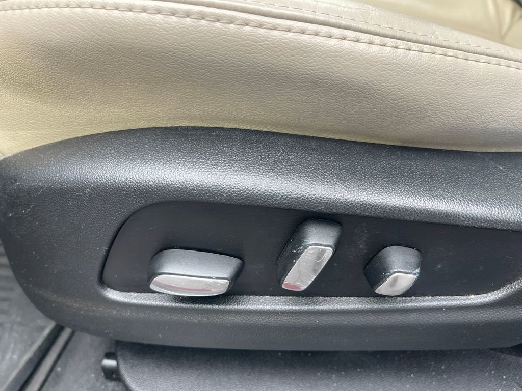 2017 Cadillac XT5 Luxury FWD