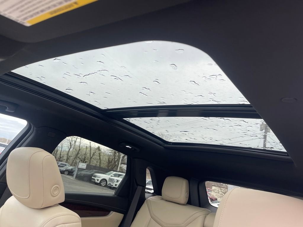 2017 Cadillac XT5 Luxury FWD