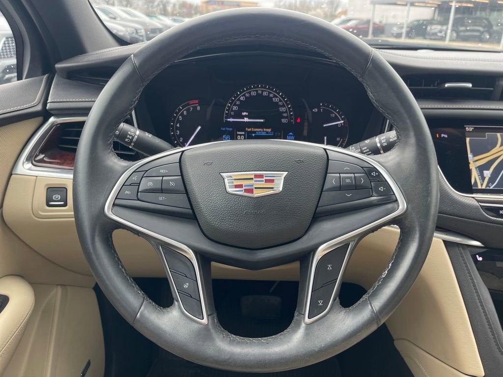 2017 Cadillac XT5 Luxury FWD