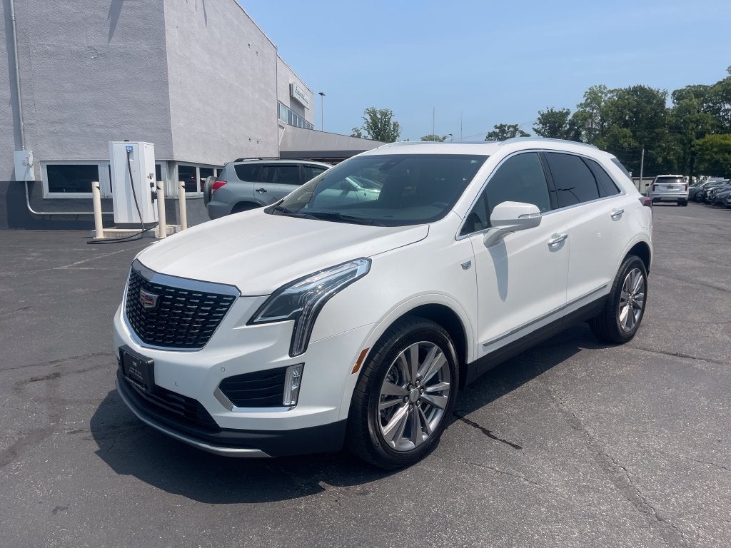 2024 Cadillac XT5 Premium Luxury