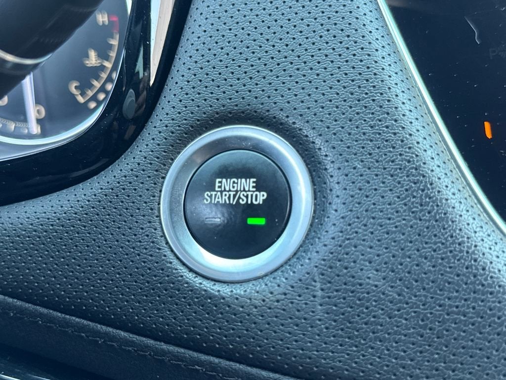 2021 Cadillac XT5 AWD Premium Luxury