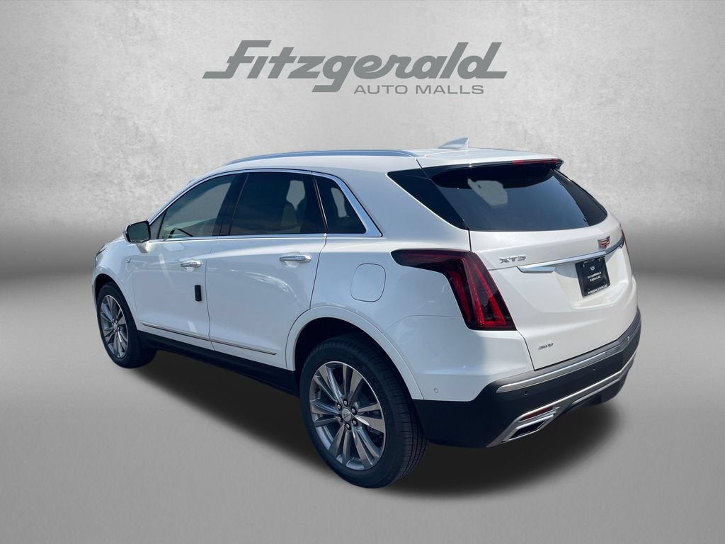 2026 Cadillac XT5 Premium Luxury