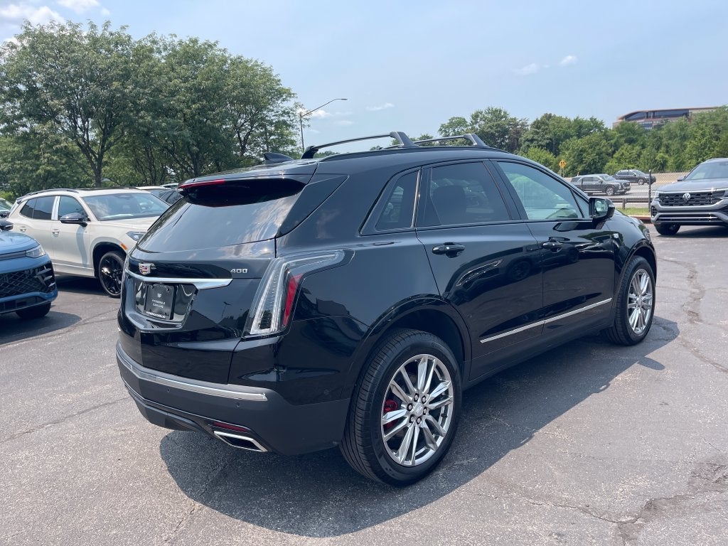 2026 Cadillac XT5 Sport