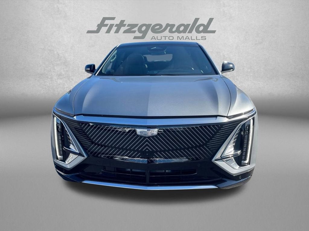 2025 Cadillac LYRIQ Luxury 1