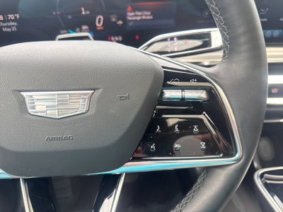 2024 Cadillac LYRIQ Luxury 2