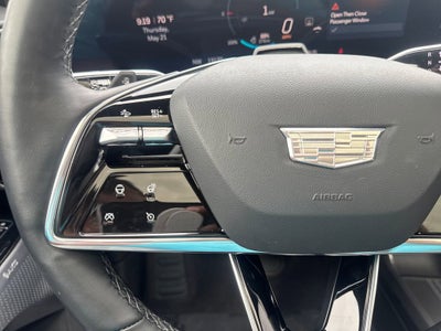 2024 Cadillac LYRIQ Luxury 2