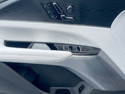 2026 Cadillac LYRIQ Premium Luxury
