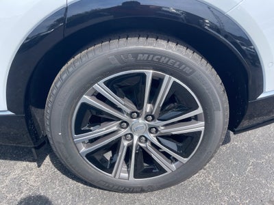 2027 Cadillac LYRIQ Premium Luxury