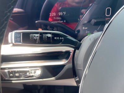2027 Cadillac LYRIQ Premium Luxury