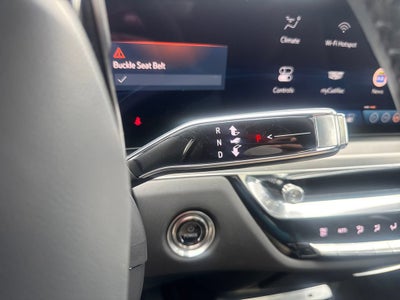 2025 Cadillac LYRIQ Luxury 3