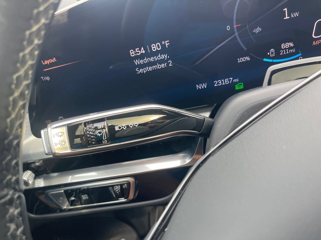 2024 Cadillac LYRIQ Sport 2