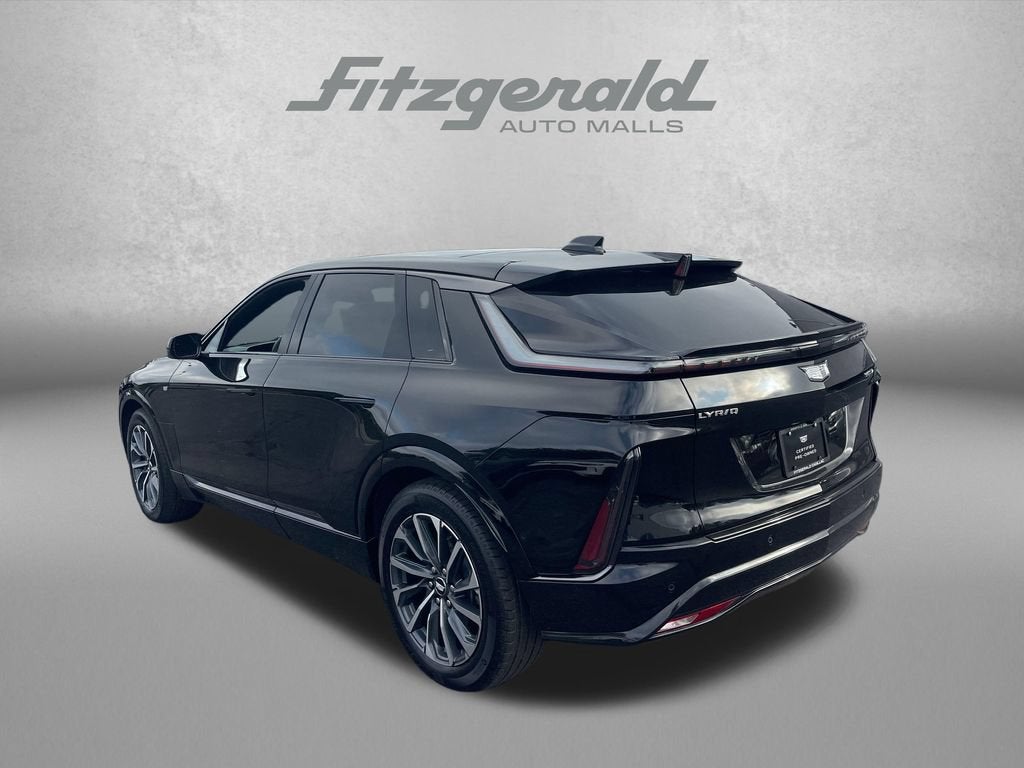 2024 Cadillac LYRIQ Sport 2