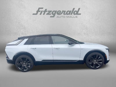 2027 Cadillac LYRIQ Signature Sport